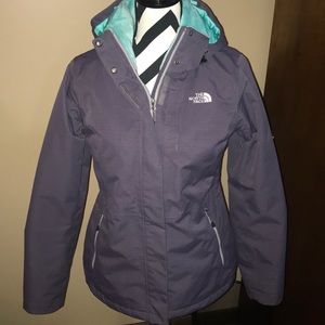 ⭐️ BOGO ⭐️ The North Face Insulated Jacket